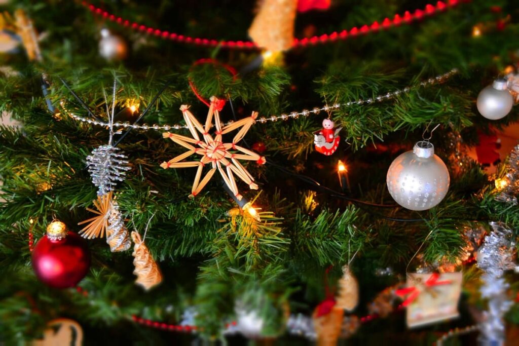 christmas-decoration-hanging-on-tree