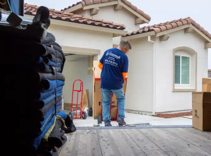 sacramento movers