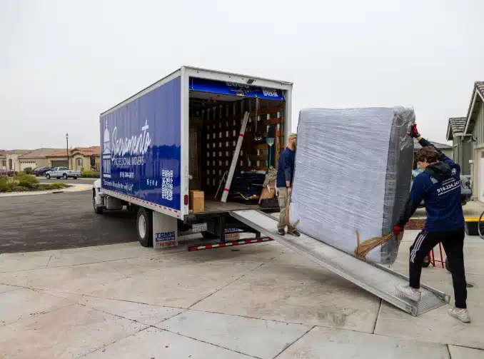 sacramento movers